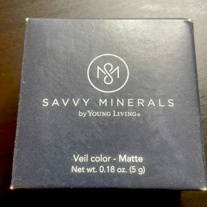 Savvy Minerals - Veil - Matte finish